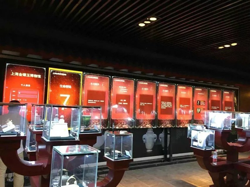 上海某博物馆55寸超窄边1X10竖屏拼接案例